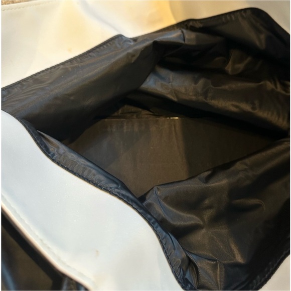 Givenchy Nylon Large beach bag Tote - Picture 5 of 6